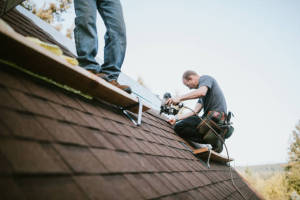 Local Roofers in West Lincoln, MS